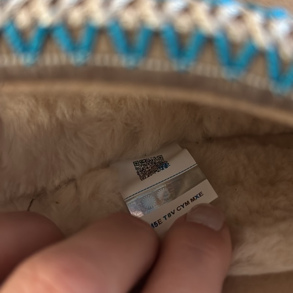 Ugg Tazz - Picture 7 of 10